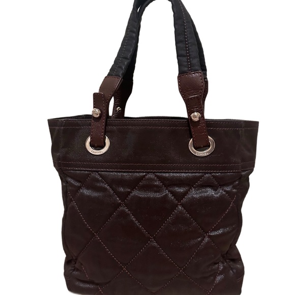 CHANEL Tote Bag - Picture 2 of 9